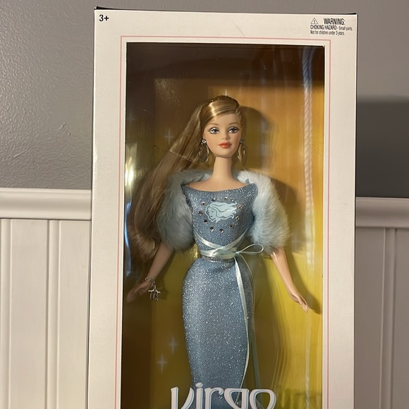 Virgo Barbie- Pink Label Collector Edition - Picture 3 of 6